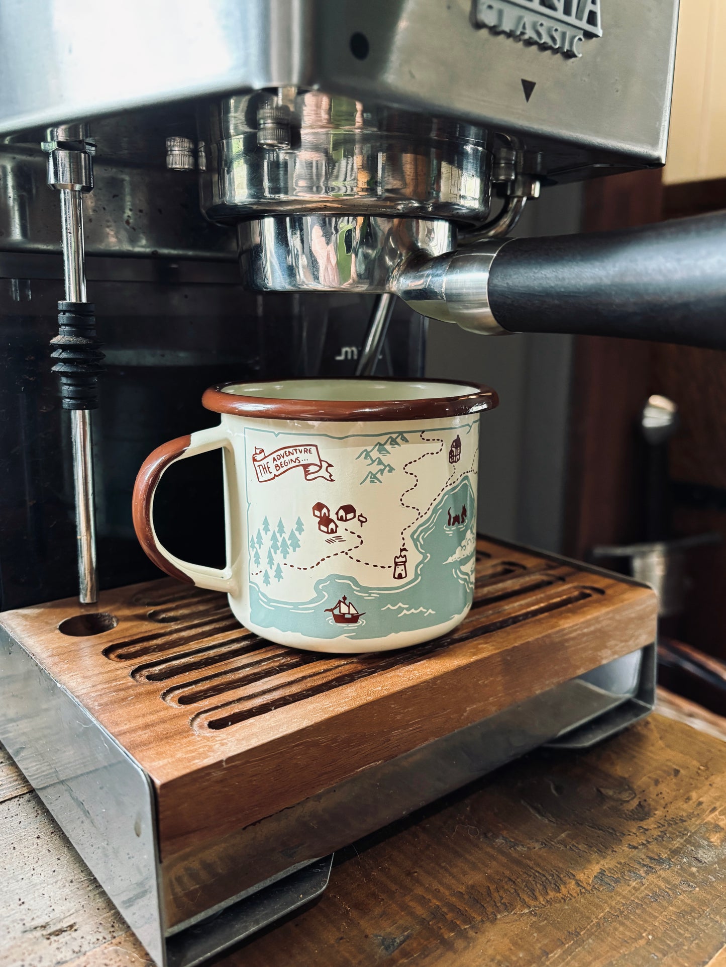 Adventure map 12oz enamel mug