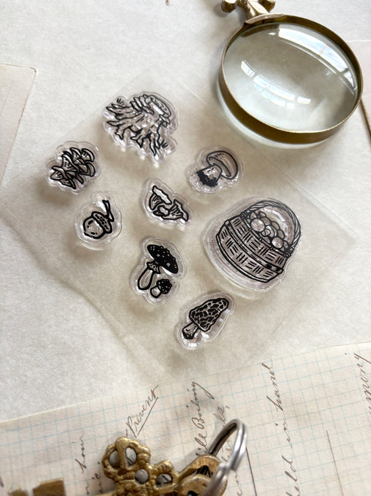 Foraging clear stamp set