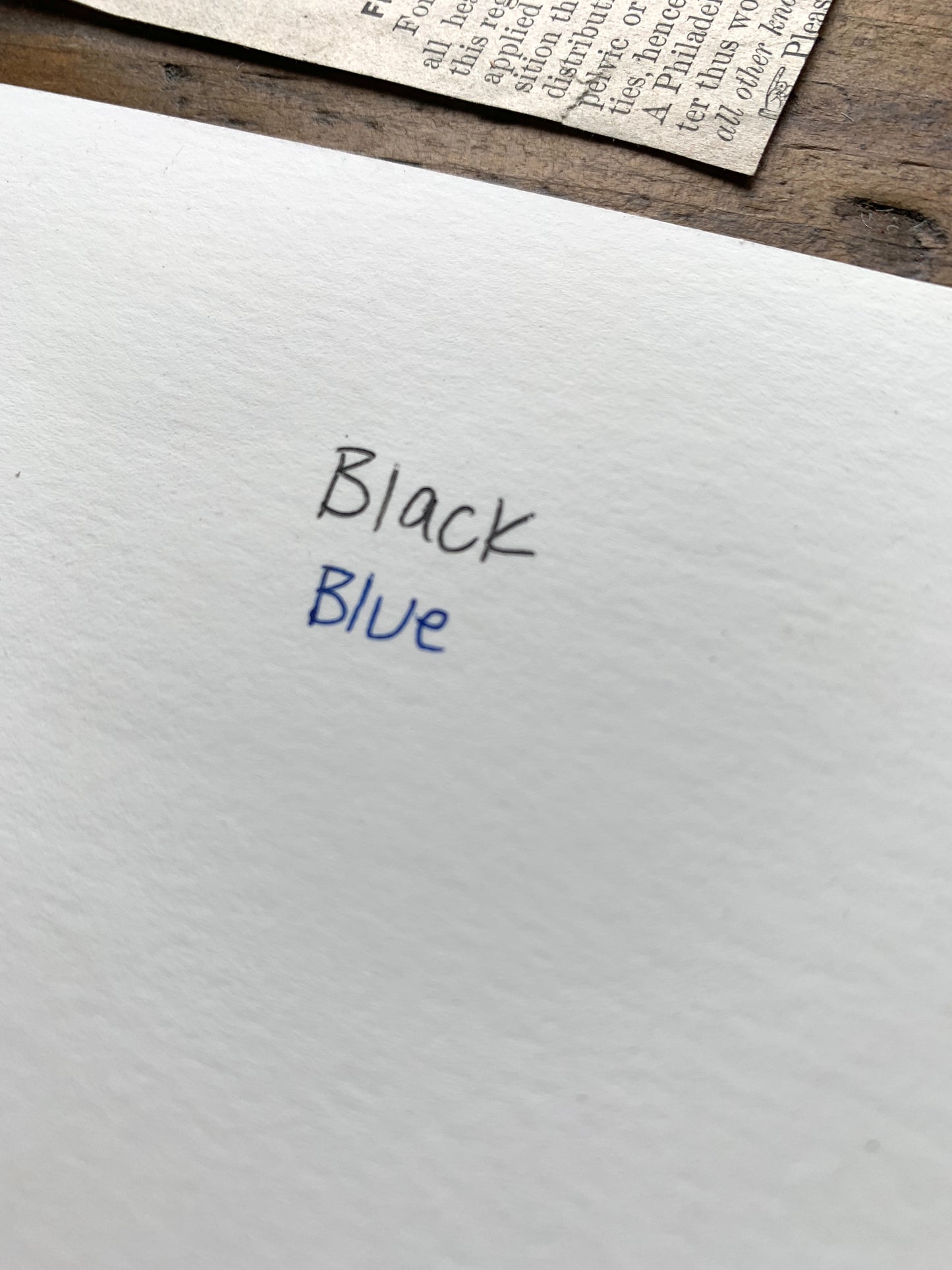 Gel pen refills (black or blue)